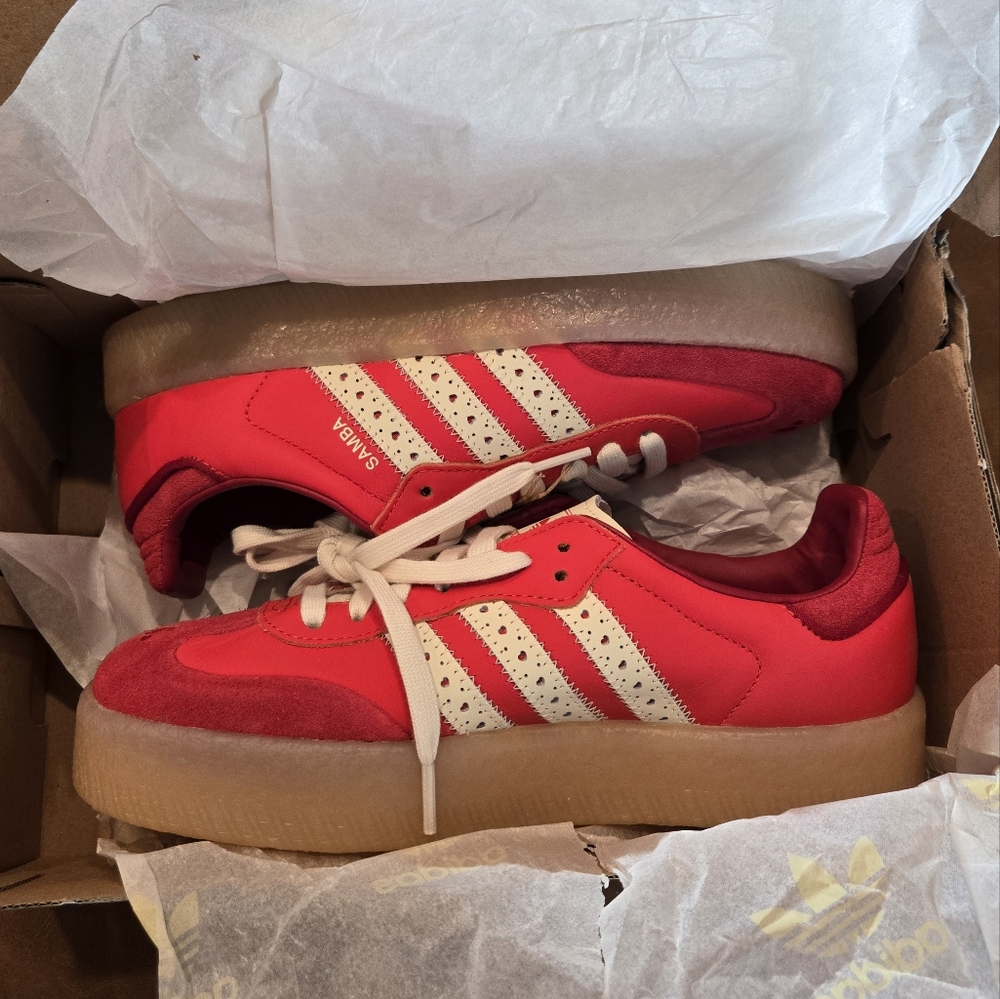 NWT Adidas Sambae Shoes 'Valentine’s Day' Women Size 7.5